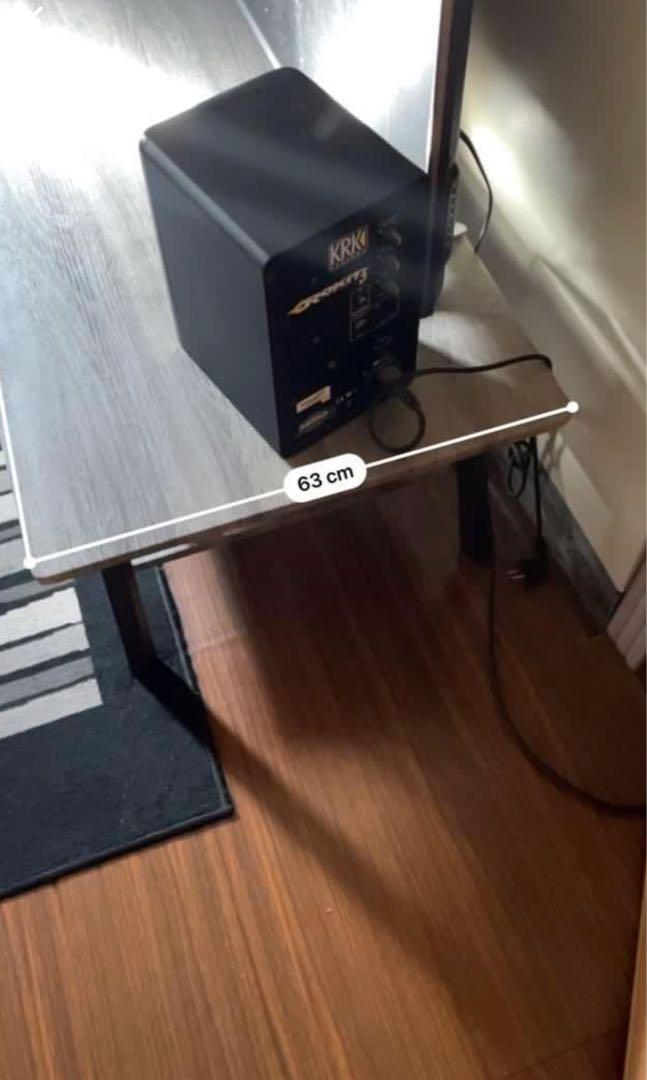 TV Stand (Category: Tables & Sets) located in Paranaque City. Submitted by johnsclutter (Listing ID 1167163204, Image 3). Description: Sturdy and high quality TV stand. Well-used. No visible dents/major damages. RFS: I’ll be moving out on 31 Aug :) PM for more details.