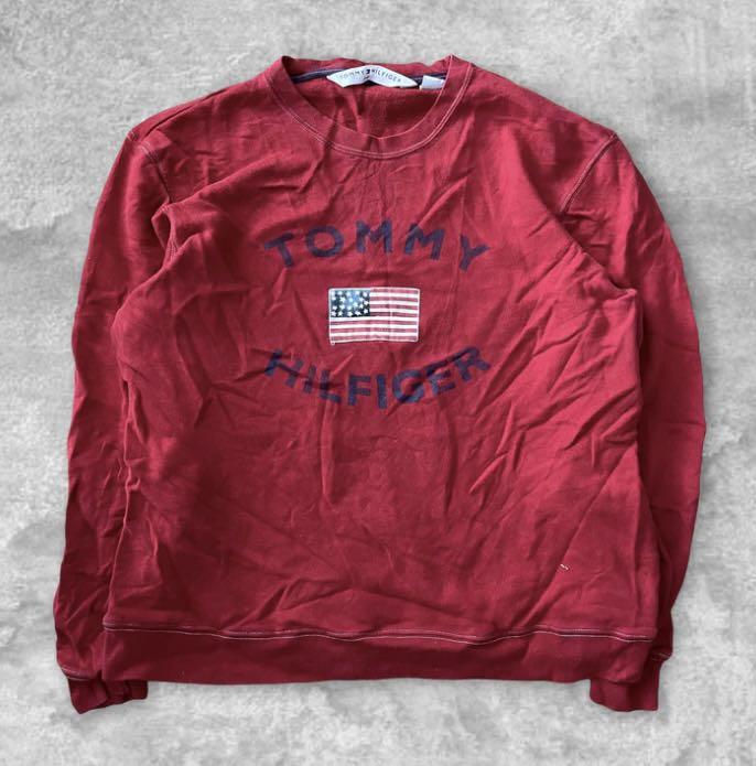 Red hilfiger top sweatshirt