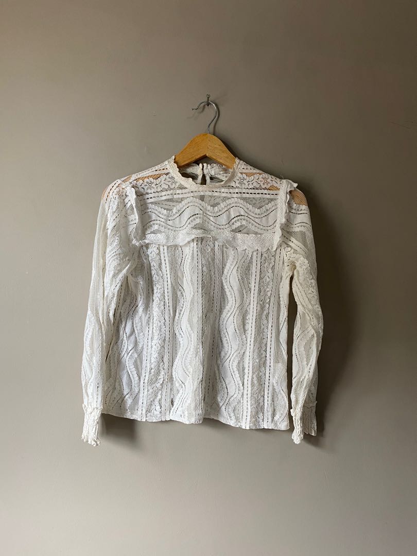 white lace top blouse atasan putih 