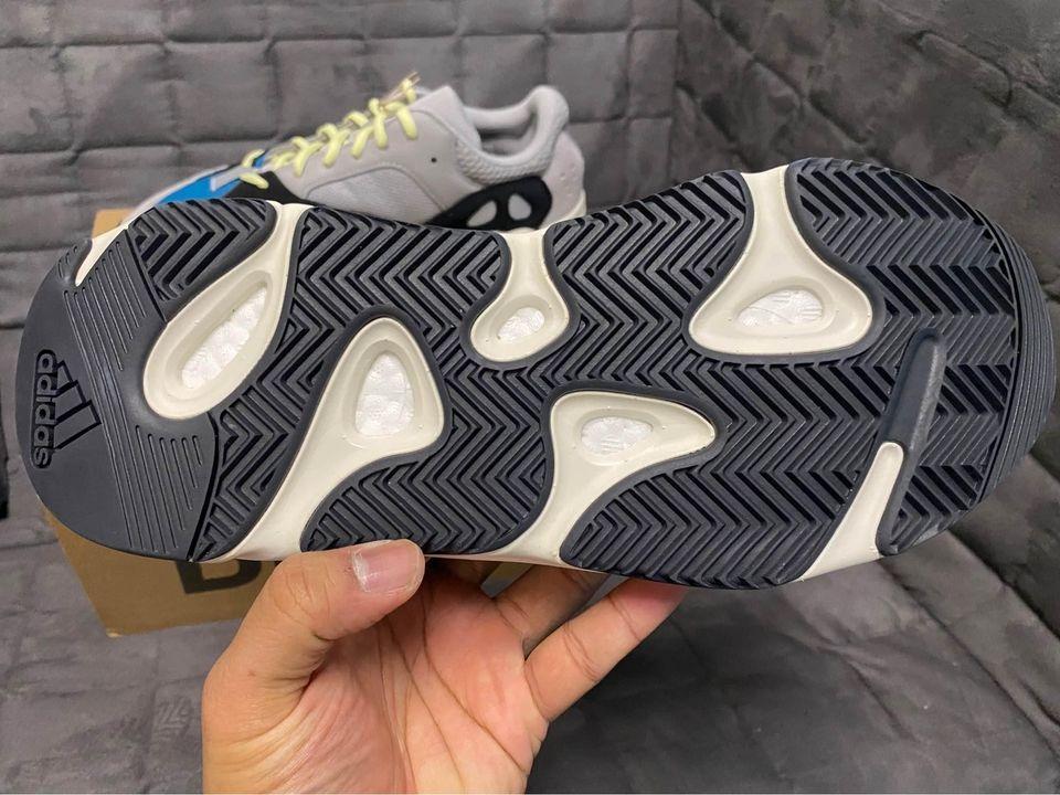 Yeezy 7 wave runner raffle hotsell