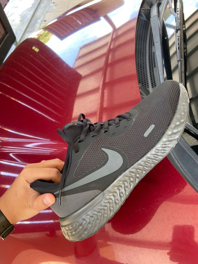8.5uk Nike Revolution 5 Men s Fashion Footwear Sneakers on
