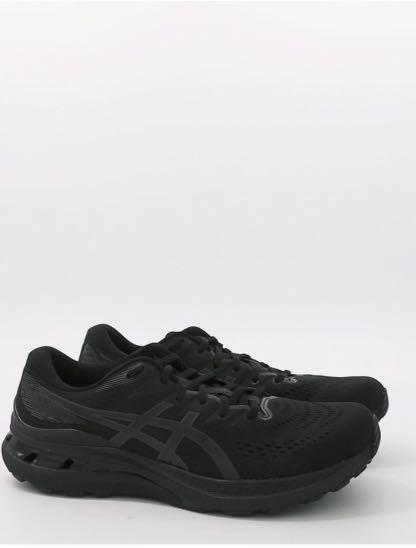 ASICS Gel-Kayano 28 Platinum running trainers (Category: Sneakers) located in Singapore. Submitted by venrevenge (Listing ID 1167299450, Image 3). Description: Brand new, just arrived today. Comes with box. Selling as it’s the wrong size. Offering with free delivery. DM for photos. Lowballers will not be entertained. .