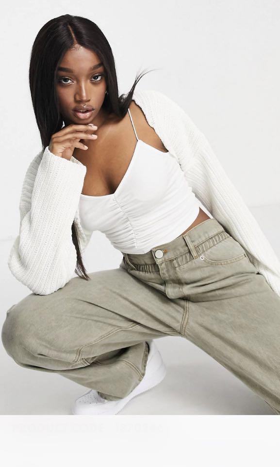 ASOS DESIGN super crop cardigan in cream, Women's Fashion, Coats, Jackets  and Outerwear on Carousell