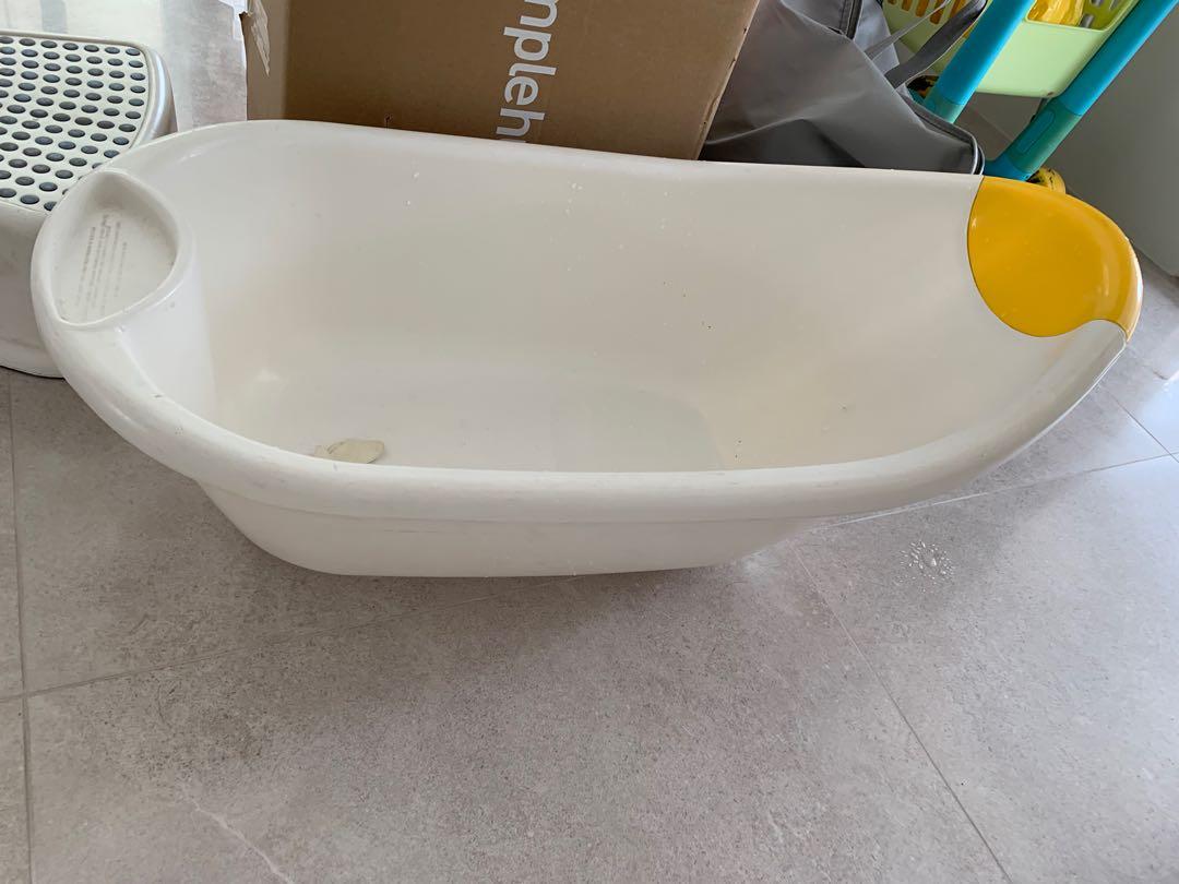 Baby Bathtub and IKEA step stool Babies Kids Bathing