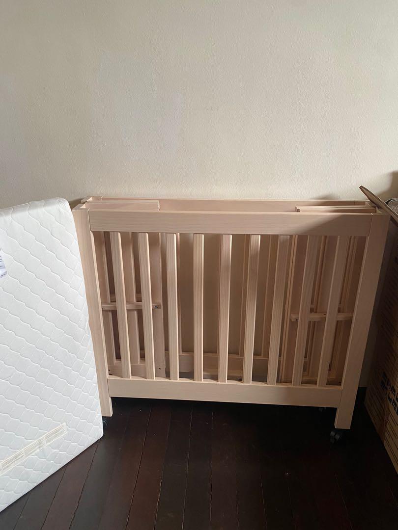 Babyletto mini crib, Babies & Kids, Baby Nursery & Kids Furniture, Cots