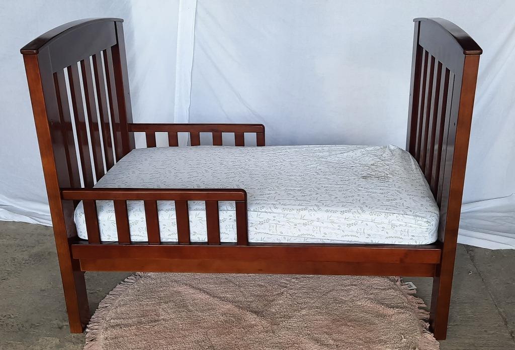 Bertini Renaissance Cot Toddler Bed