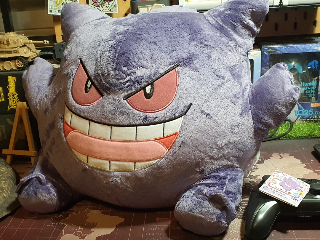 Giant deals gengar plush