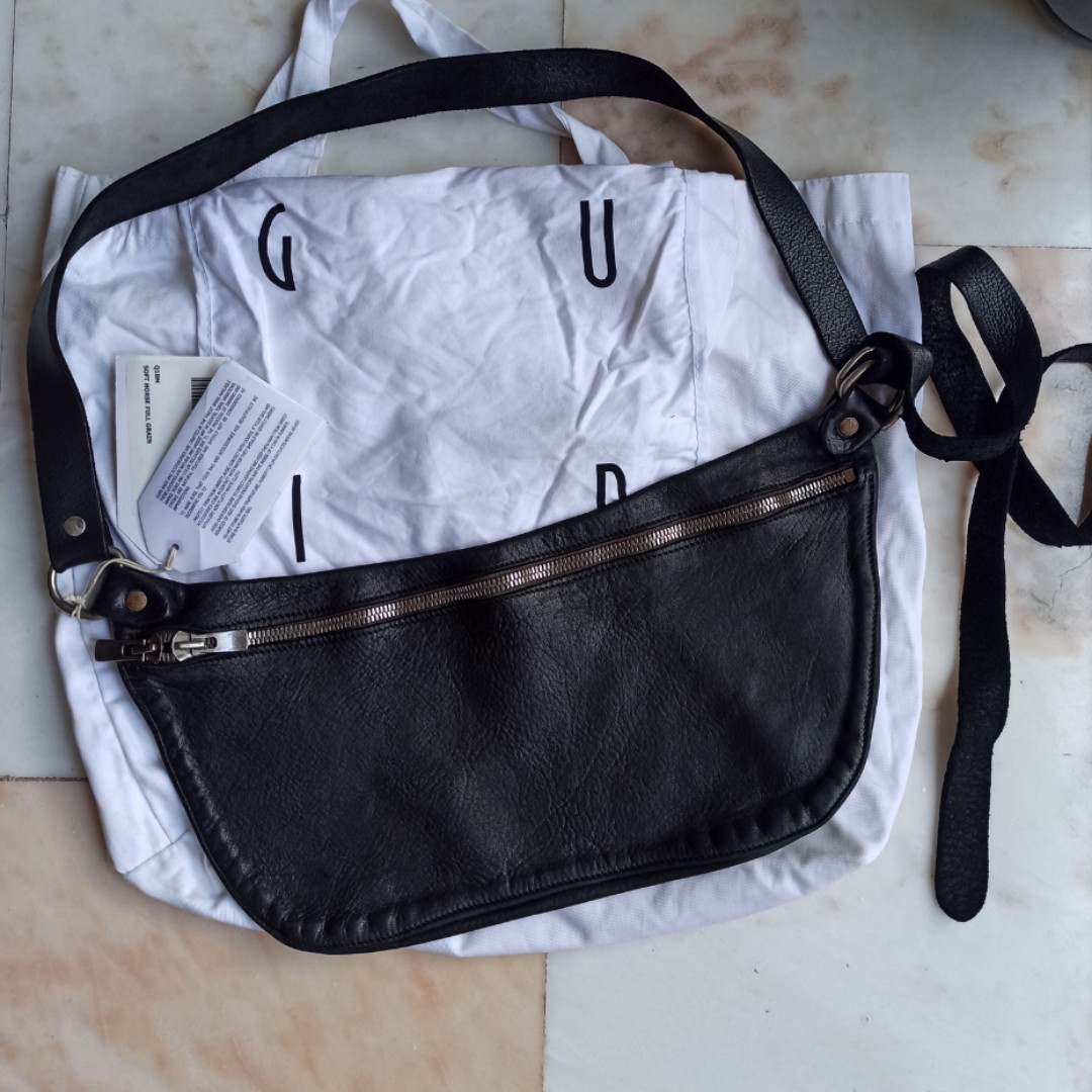 SOLD] BNWT Guidi Q10 Shoulder Bag Soft Horse Full Grain, Luxury
