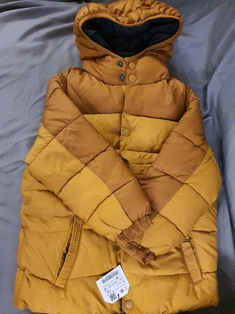 Puffer jacket top size 6