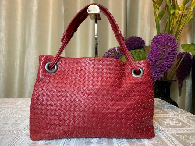Bottega veneta small garda bag best sale