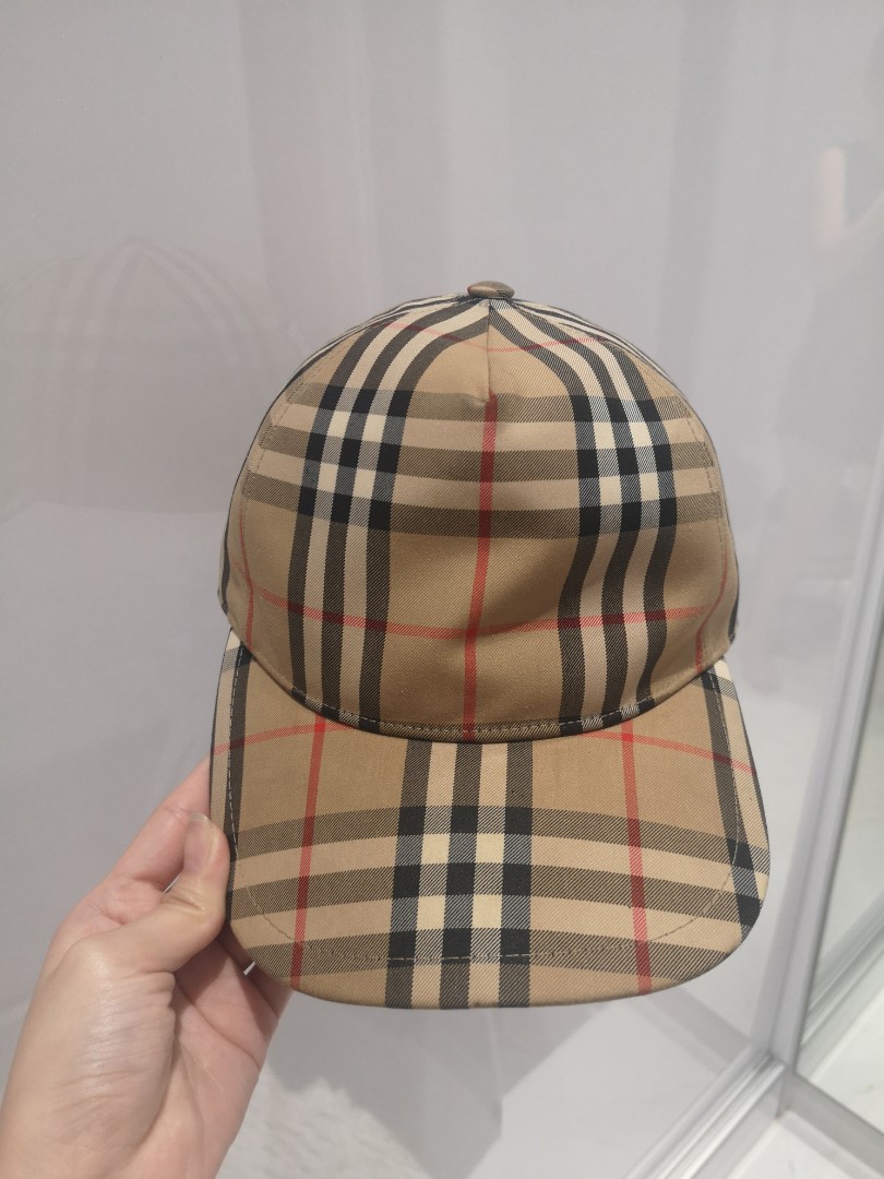 Burberry london 2025 cap