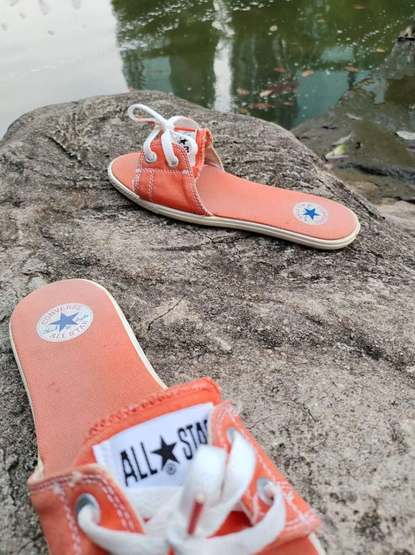 Converse saumon clearance