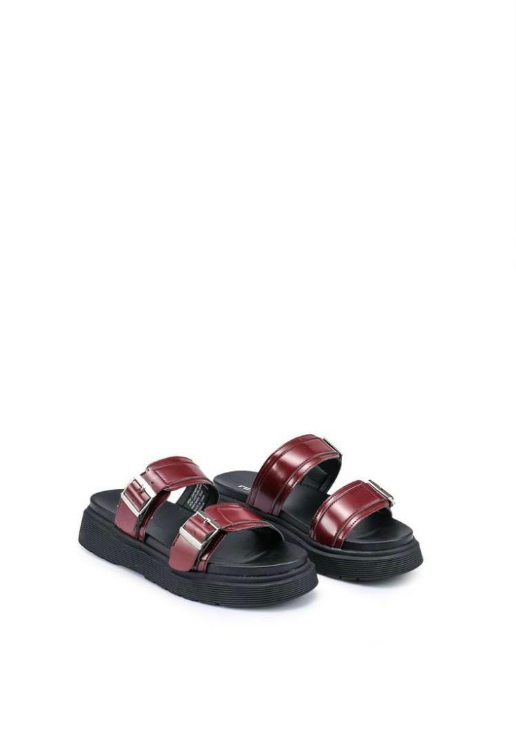 Cotton on combat slide slider, Women's Fashion, Footwear, Flipflops and Slides on Carousell