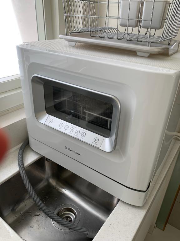 Electrolux compact Dishwasher ESF2433W (table top model), TV & Home