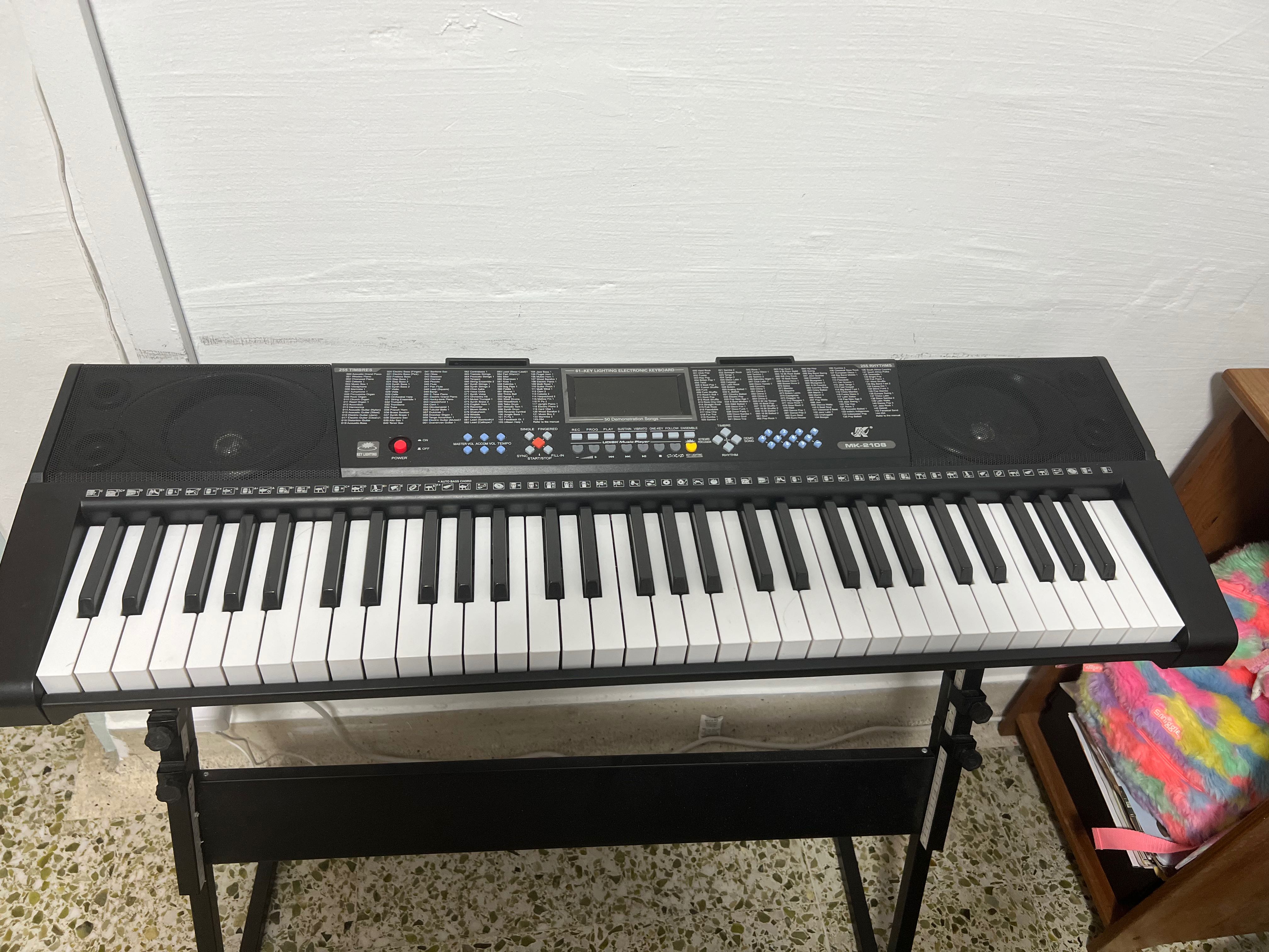 Electronic Keyboard Hobbies Toys Music Media Musical Instruments On Carousell