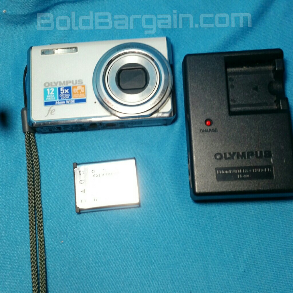 OLYMPUS FE5020 CCD Digital Camera 12 Mega Pixels 5X Optical Zoom