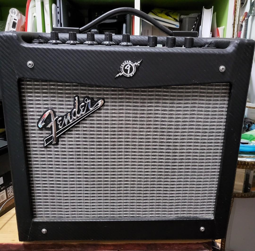 Fender mustang 1 70 watt shop amp