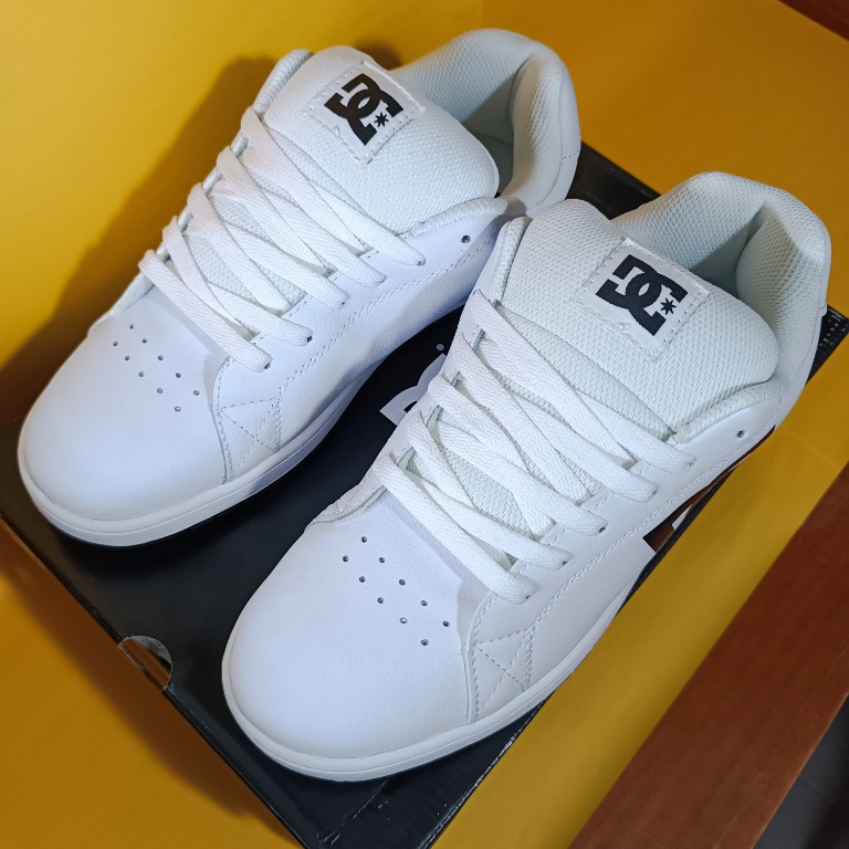 Dc white clearance leather shoes