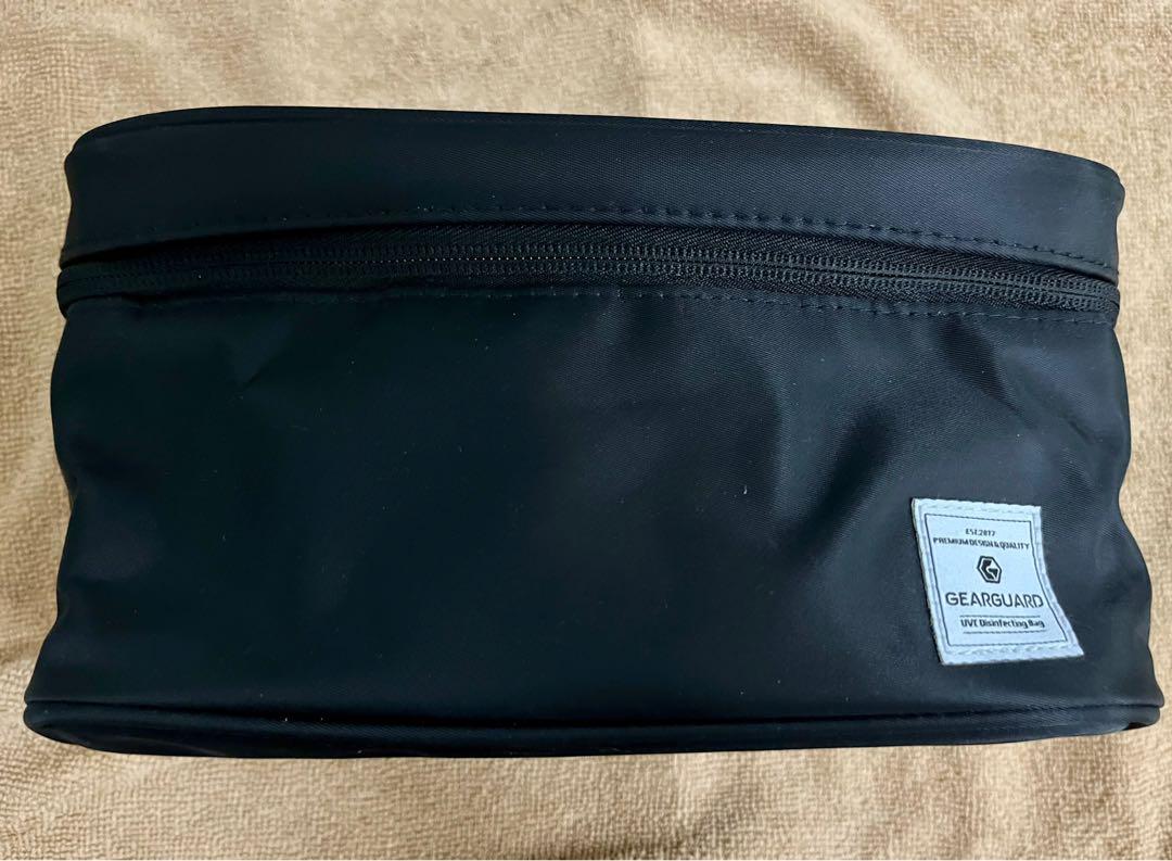Gearguard UV Disinfection Bag (Category: Sanitizers & Disinfectants) located in Makati City. Submitted by decluttering_my_stuff (Listing ID 1167379994, Image 3). Description: Original Gearguard disinfection bag Brand new with original packaging but box has faults due to storage. See specifications in pictures attached.