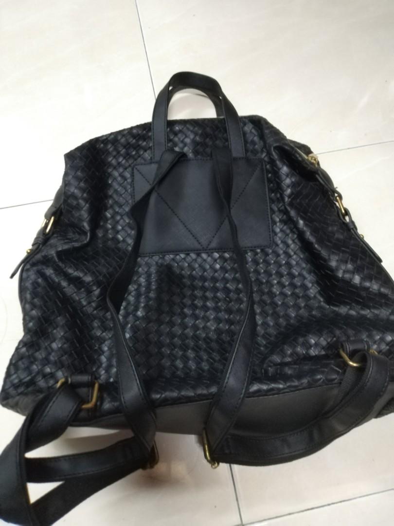 Giles n brooks backpack 2025