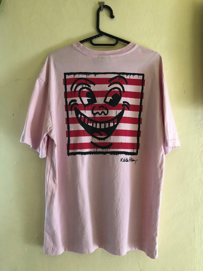 H&M x Keith Haring (Category: Tshirts & Polo Shirts ) located in Las Pinas. Submitted by rareriroruru (Listing ID 1167212696, Image 2). Description: Used once for Leni’s rally 🌸 XS but can fit Small-Medium .
