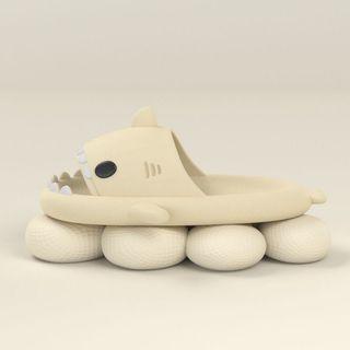 Indoor slippers