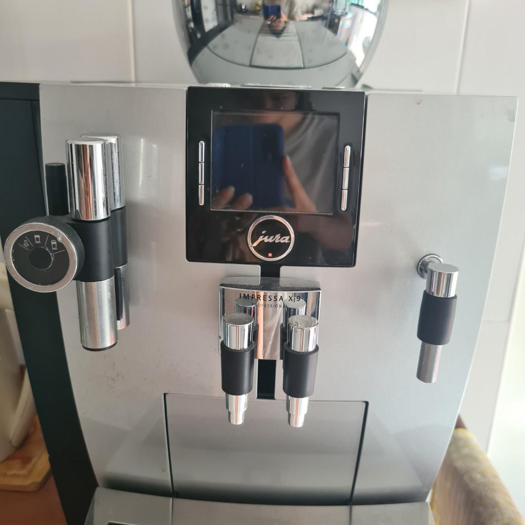 Jura Impressa Coffee machine xj9, TV & Home Appliances, Kitchen