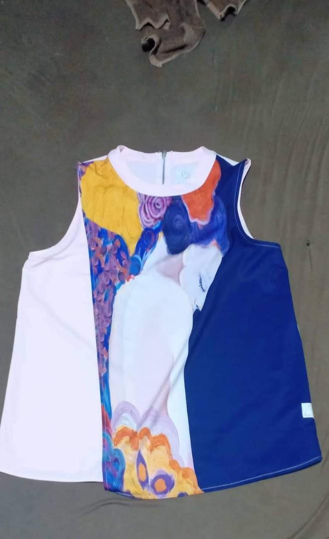kamiseta sleeveless (Category: Blouses) located in Tuguegarao City. Submitted by dami_tera (Listing ID 1167288418, Image 1). Description: no flaws last price posted pls respect price + sf.