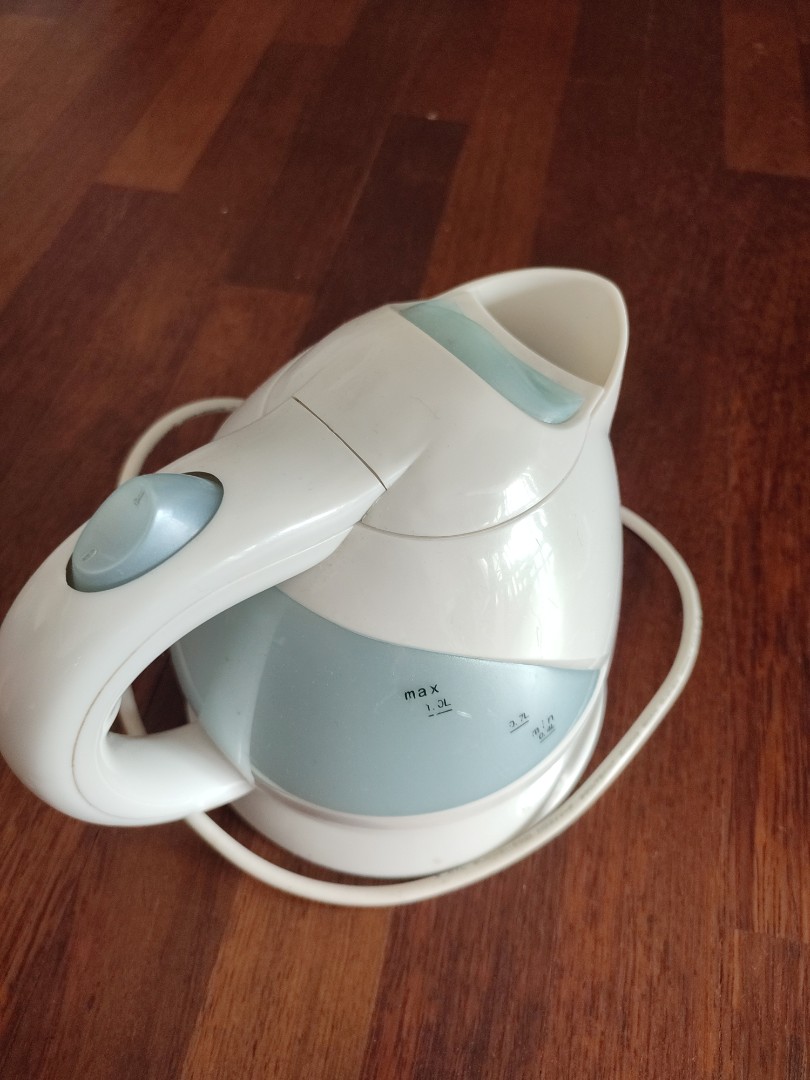 Kettle Made In Korea, TV & Home Appliances, Kitchen Appliances, Kettles