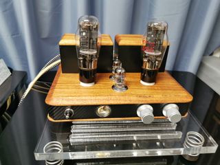 （分類：）位於 。 由 harmonicmusic 提交（商品編號 1167315943，圖片 1）。簡介： 。