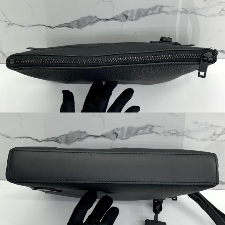 Ví cầm tay LV Aerogram Ipad Pouch logo màu đen siêu cấp like auth 99% -  TUNG LUXURY™