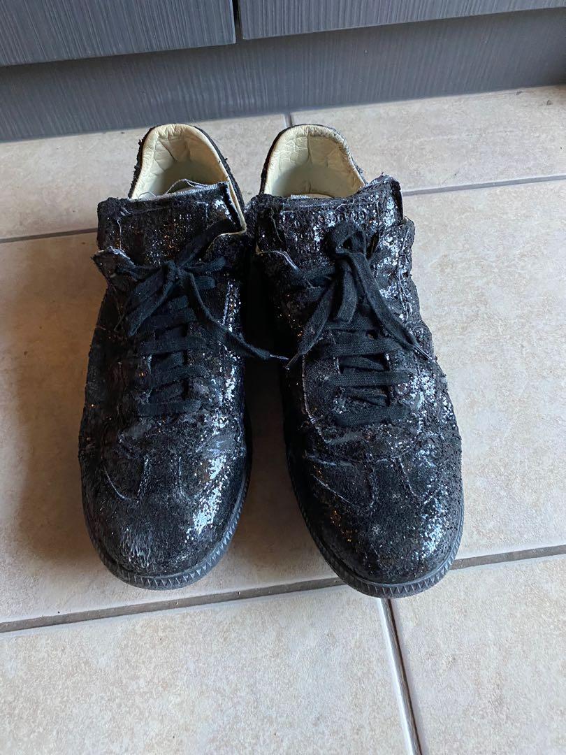 Black glitter maison margiela sneakers best sale