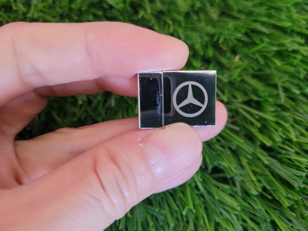 Mercedes Benz Cufflinks Limited Edition with Memory Flash Drive