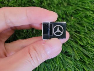 (Category: ) located in . Submitted by eliseweisze (Listing ID 1167268542, Image 1). Description: .