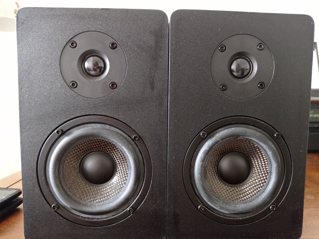 Micca mb42x amp top