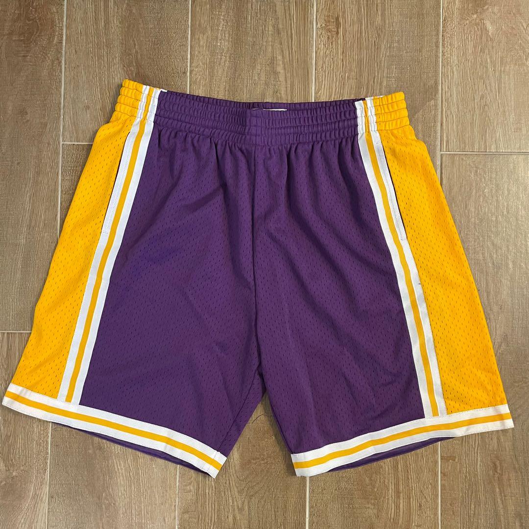 Mitchell and Ness MN M N Los Angeles Lakers LA Swingman Shorts Short XL NBA Hardwood Classic Kobe Bryant LeBron James LBJ 23 24 8 KB Nike Basketball