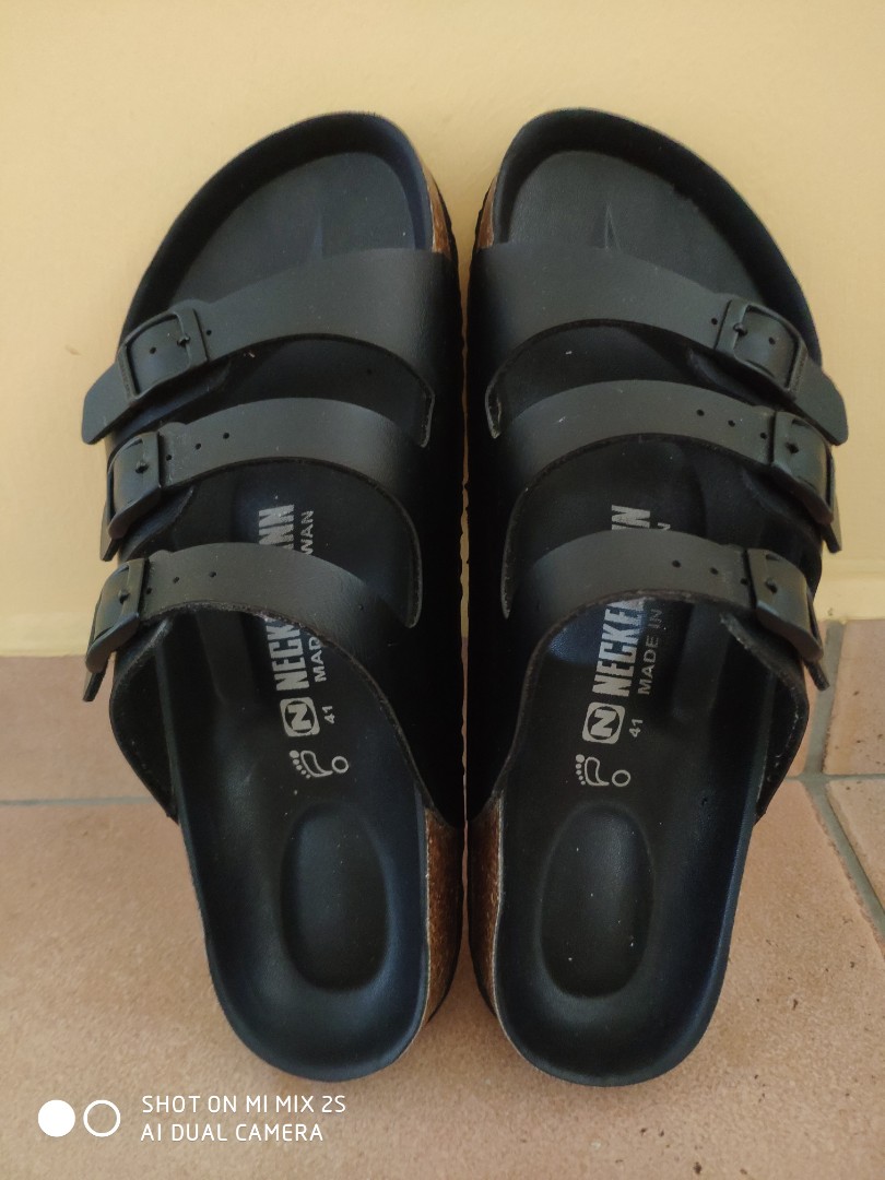 neckermann sandals price