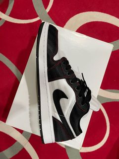 (Category: ) located in . Submitted by hype53_store (Listing ID 1167392168, Image 1). Description: .