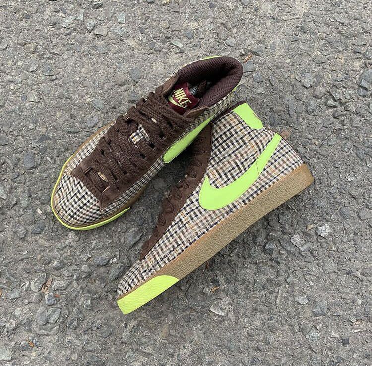 nike blazer mid brown