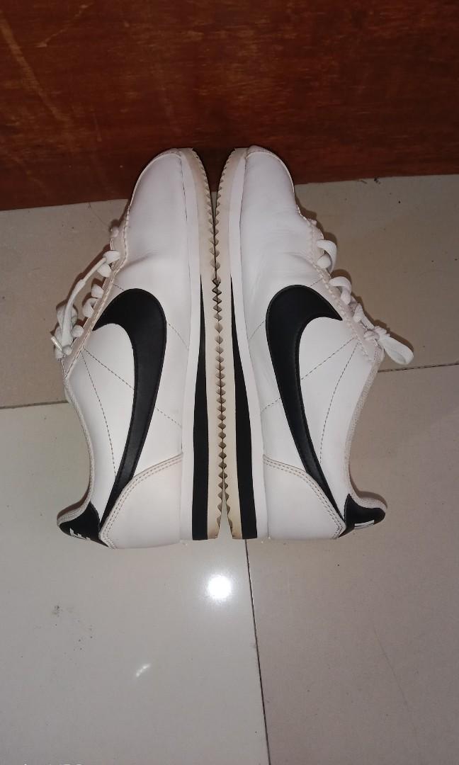 invictus nike cortez