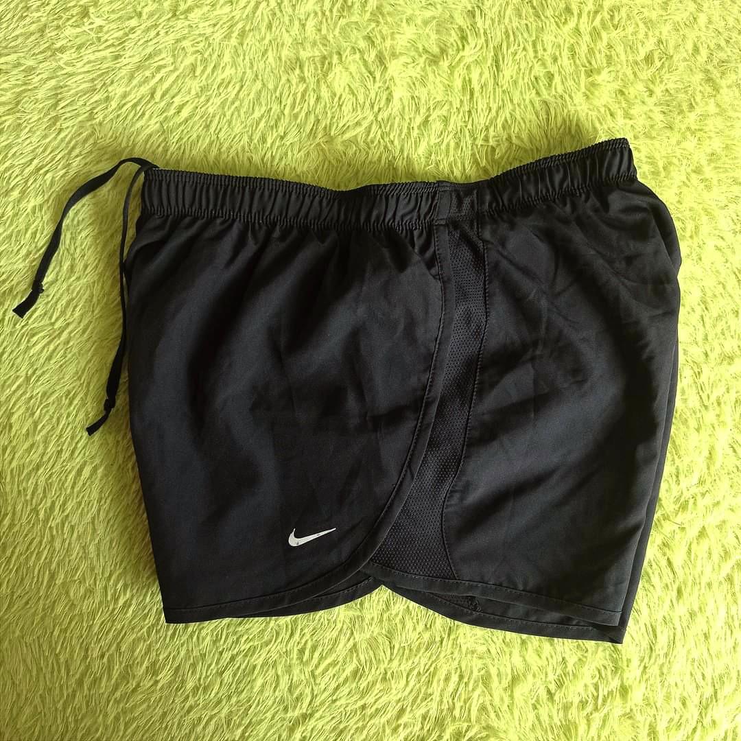 NIKE DRIFIT WOMEN SHORT- CELANA SPORT 