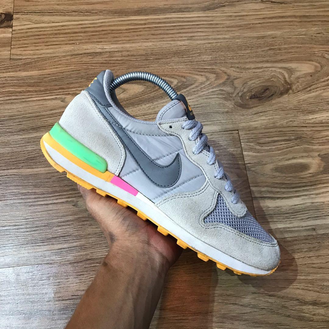 nike internationalist 6.5