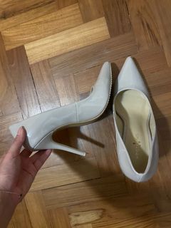(Category: ) located in . Submitted by laurels25 (Listing ID 1167382337, Image 1). Description: .