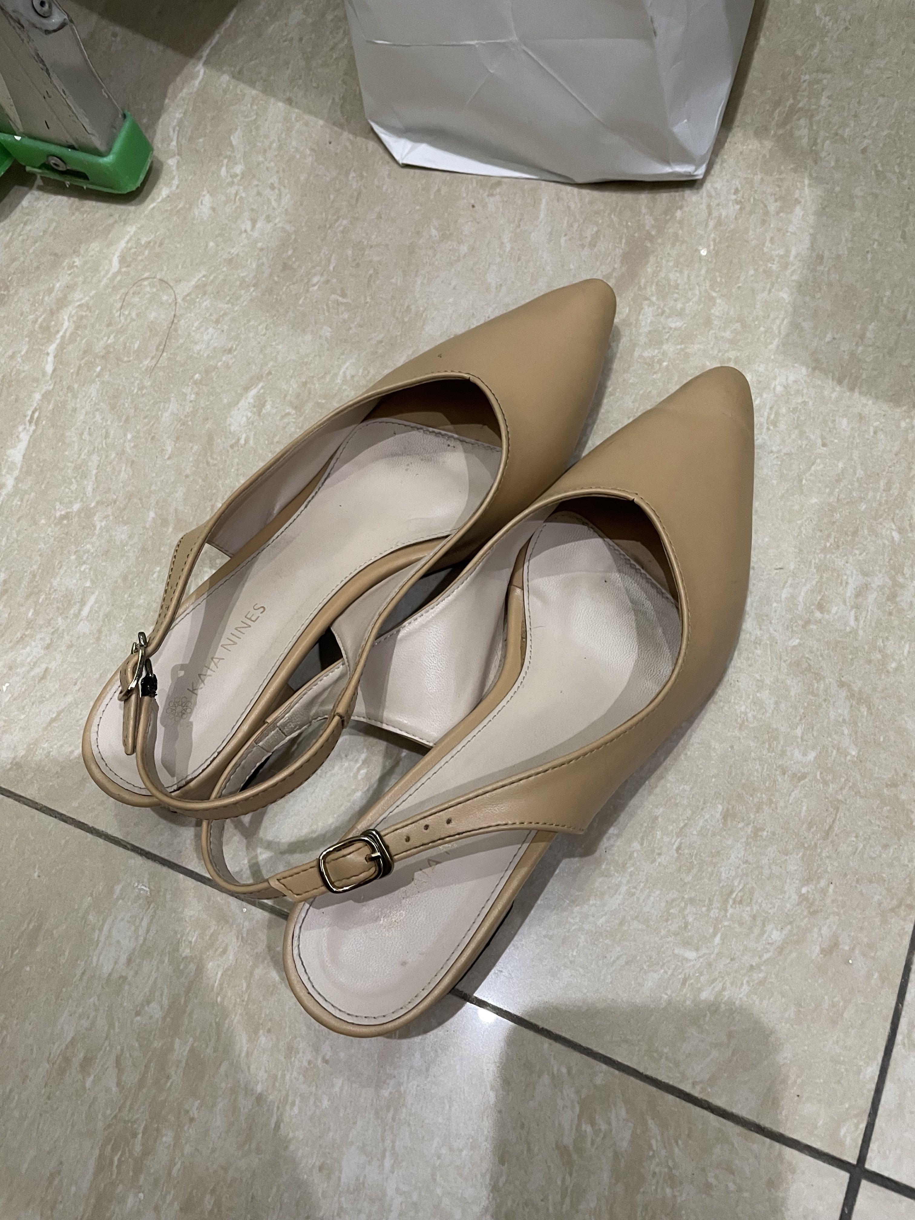 pointed toe platform