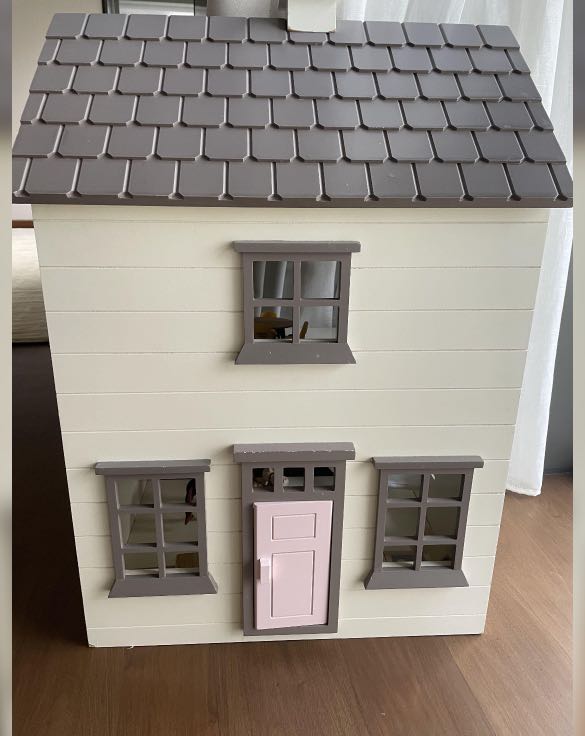 Pottery barn westport dollhouse deals