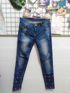 (Kategori: ) berada di . Dikirim oleh rr.christ (ID iklan 1167281548, Gambar 1). Deskripsi: .