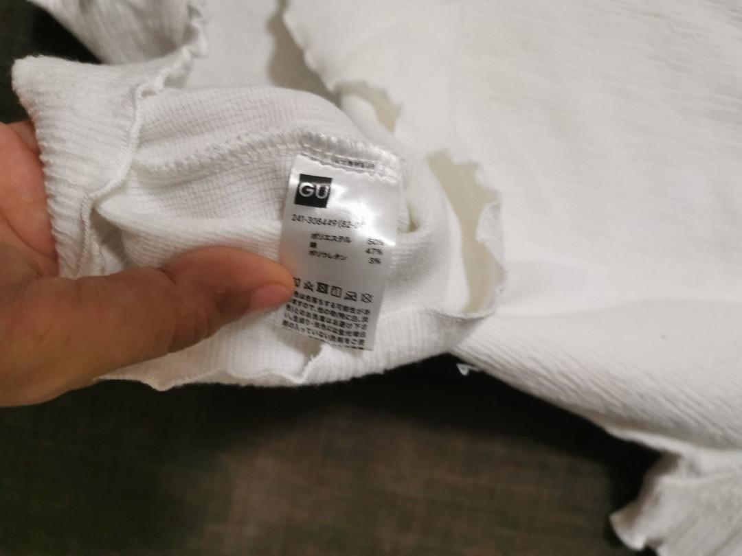 Preloved GU uniqlo shirt (Category: Shirts) located in Lumban. Submitted by NewCreationInChrist (Listing ID 1167277611, Image 3). Description: Rarely used and like new Shopee check-out available Thank you and God bless you.
