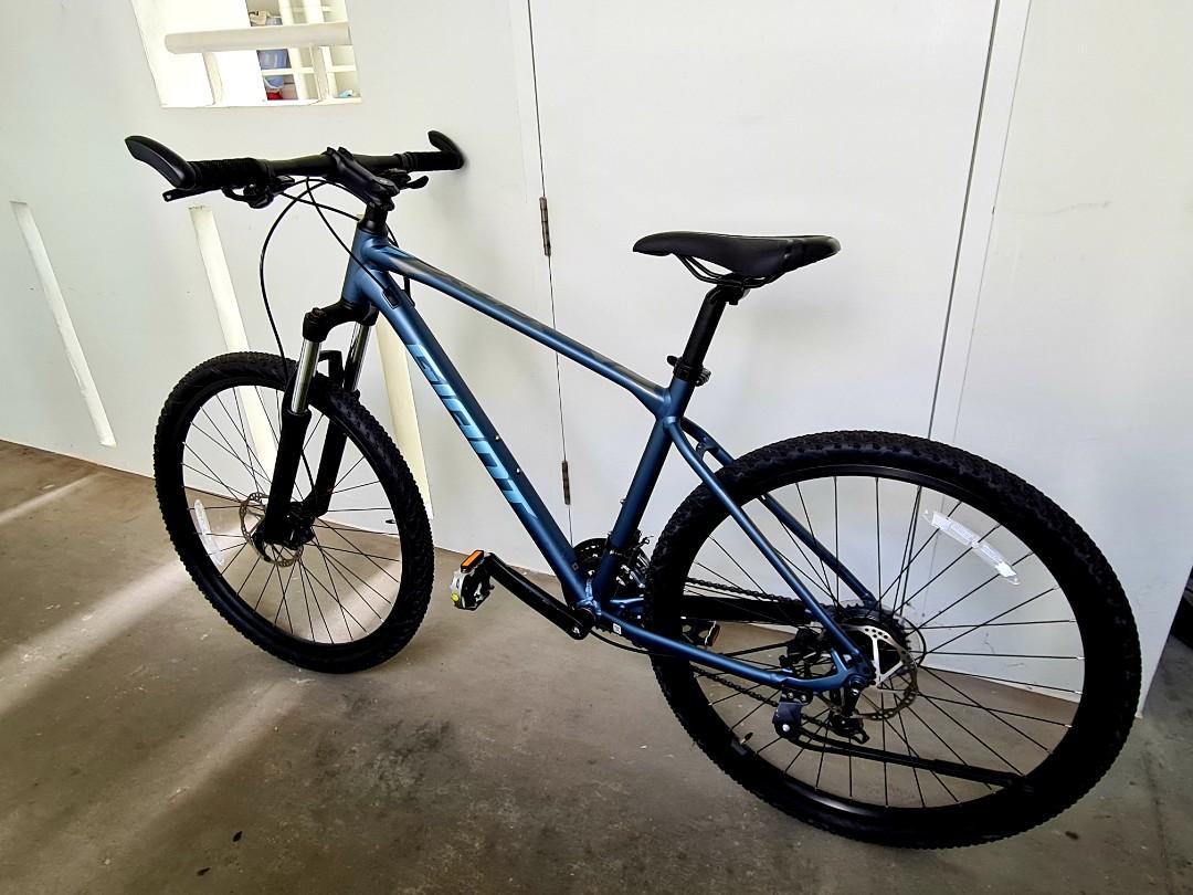 Pre owned GIANT ATX 8 Series Sports Equipment Bicycles Parts