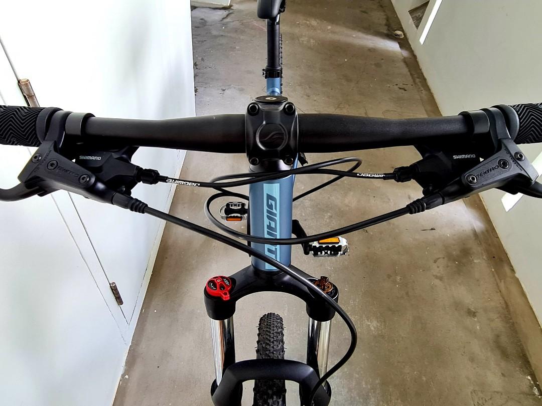 Pre owned GIANT ATX 8 Series Sports Equipment Bicycles Parts