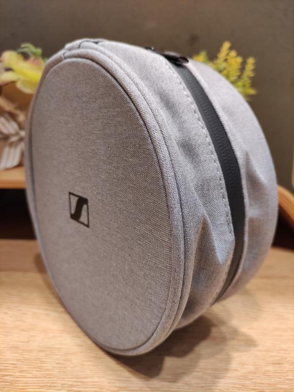 Sennheiser Headphone Case (SemiHard), Audio, Portable Audio
